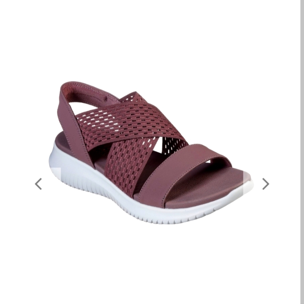 Sketcher Ultra Flex Yoga Form